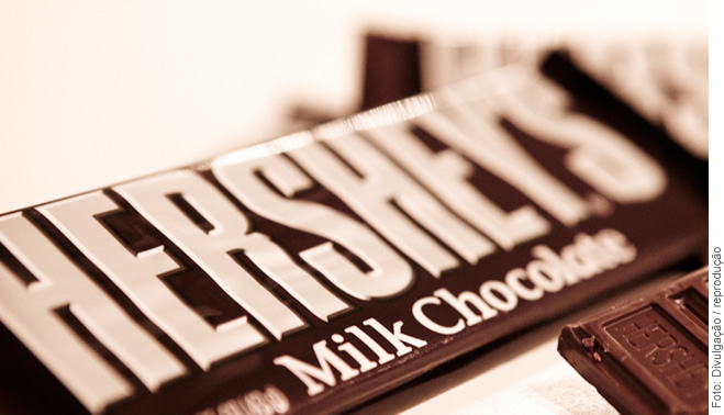 Fábrica da Hershey no Brasil recebe certificação internacional