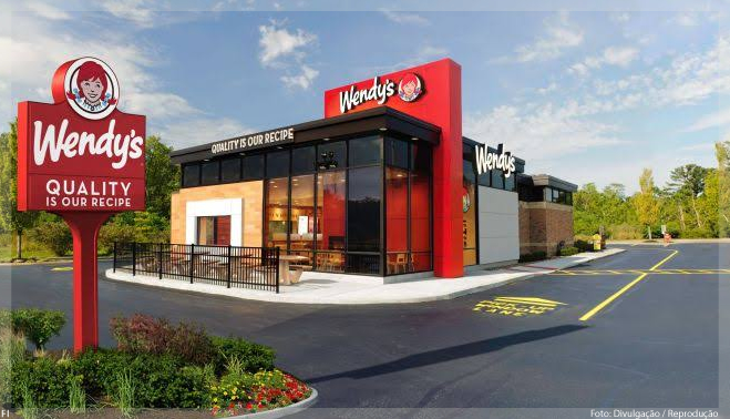 Rede de fast food Wendy’s fecha todas as lojas no Brasil